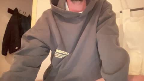 justmeandyou00 online show from November 3, 3:47 pm