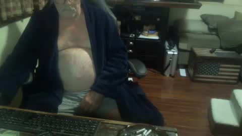 justmeohio online show from February 21, 3:29 am