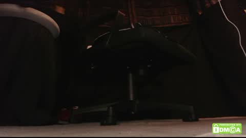 M. Dean online show from April 17, 1:41 am