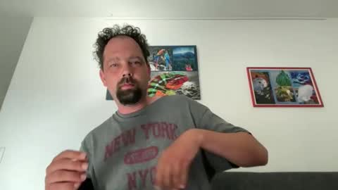 niceoregano online show from June 1, 6:35 am