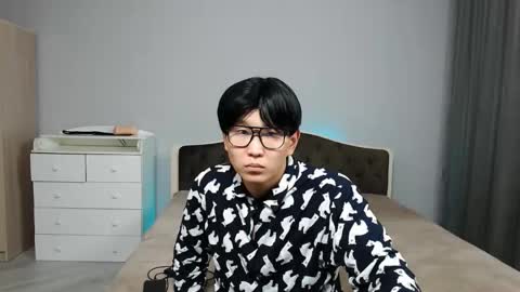 Kai Chicken online show from December 21, 12:02 pm