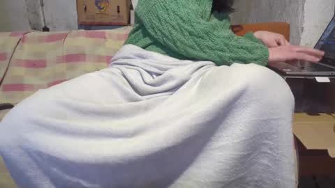 Snapshot of kajman640 chatting on February 8, 11:46 pm kajman640 online show from February 8, 11:46 pm