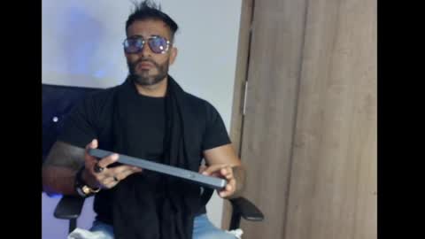 Kaleth Price online show from February 27, 1:13 am