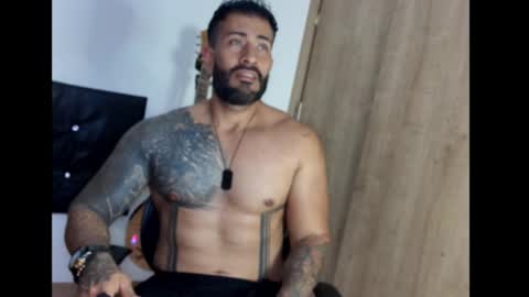 Kaleth Price online show from March 3, 2:11 am