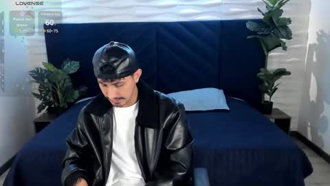 jhon online show from February 10, 12:43 pm