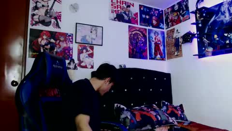 andres online show from December 14, 8:08 pm