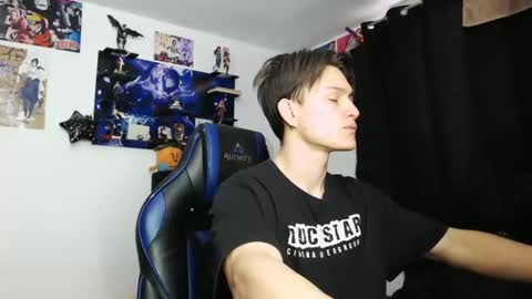 andres online show from October 20, 1:04 pm