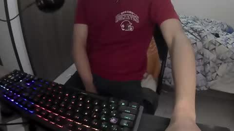 Snapshot of kassey12 chatting on February 3, 4:04 am AndyFuck online show from February 3, 4:04 am