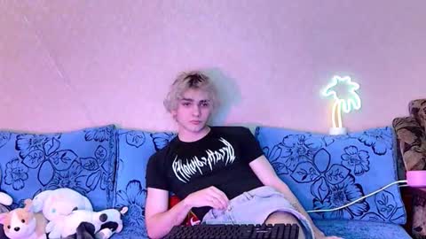 kazzu_daw online show from January 10, 11:53 pm