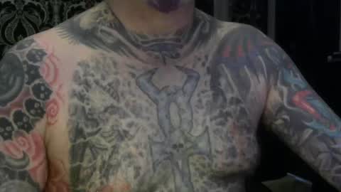 keeeeeeeeeeeeef online show from December 7, 6:37 pm