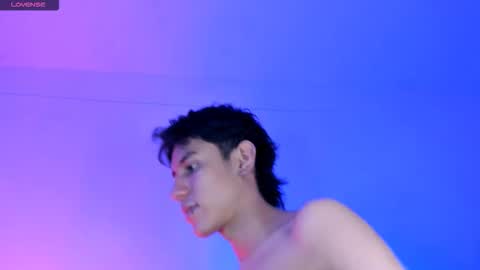 Alejandro Gonzalez online show from November 6, 8:06 am