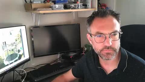 kelvin06133 online show from April 19, 3:11 pm