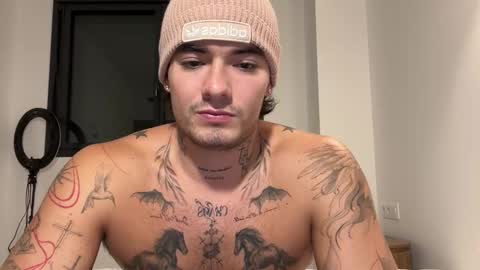 luis carlos esteban online show from November 2, 4:55 pm