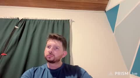 kenerkener online show from February 17, 1:37 am