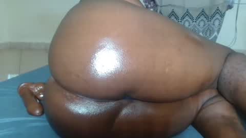 Kenia online show from December 4, 9:24 pm