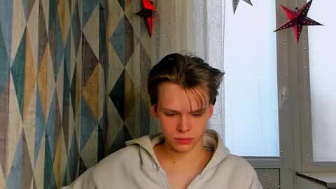 kenordi online show from February 25, 8:48 am