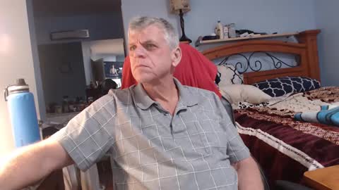 kent_ham online show from December 31, 1:47 am