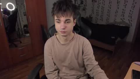 Looking for a moderator I PVT IS OPEN online show from November 26, 11:13 am