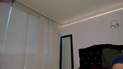 Kevin Ahs online show from September 29, 10:49 pm