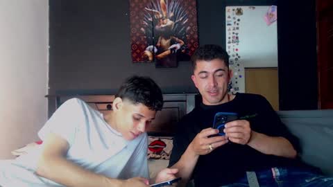 Kevin  y marlon online show from December 5, 2:53 am