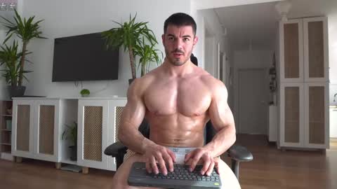 Snapshot of kevinandresxx chatting on March 10, 11:45 am Kevin online show from March 10, 11:45 am