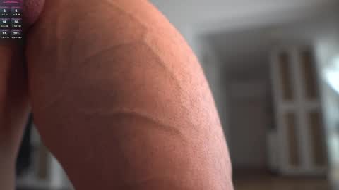 Snapshot of kevinandresxx chatting on October 9, 11:48 am Kevin online show from October 9, 11:48 am