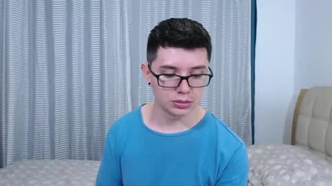 Kevin online show from November 25, 6:54 pm