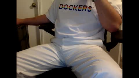 Snapshot of kevinkunze chatting on December 27, 12:50 am KevinKunze online show from December 27, 12:50 am