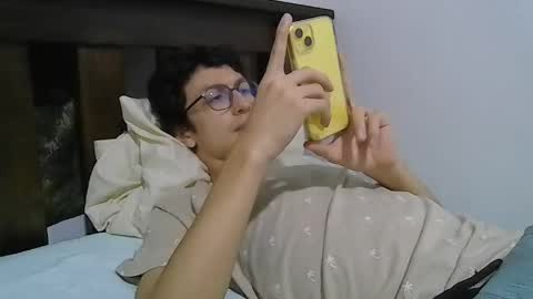 kevintdx online show from April 22, 1:45 am