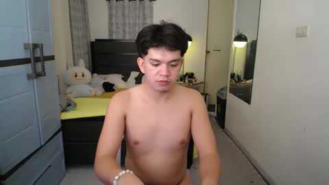 Arch online show from January 9, 3:39 pm