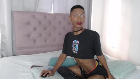 khler_angelis online show from March 5, 7:50 pm