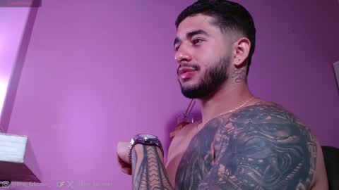 Angel Falconer online show from March 26, 4:16 am