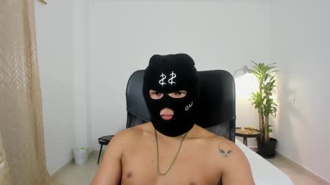 king_master77 online show from February 19, 11:17 am