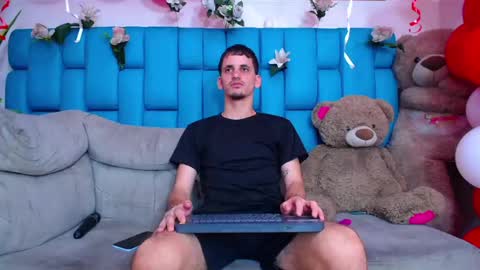 king voy online show from February 14, 6:08 am