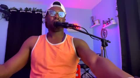 KC online show from December 3, 5:19 am