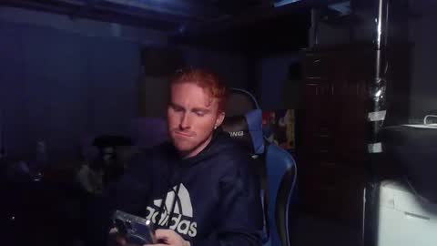 Master  King Tommy online show from April 26, 3:48 am
