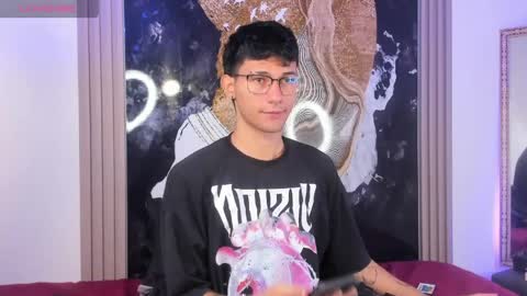  A L E X  online show from May 29, 3:27 am