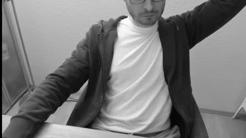 Snapshot of kinksubbydubby chatting on October 21, 8:01 pm kinksubbydubby online show from October 21, 8:01 pm