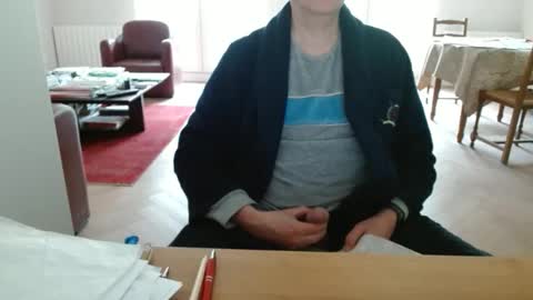 kisslog1 online show from April 4, 3:42 pm