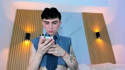 kitty_gill online show from February 20, 8:14 pm