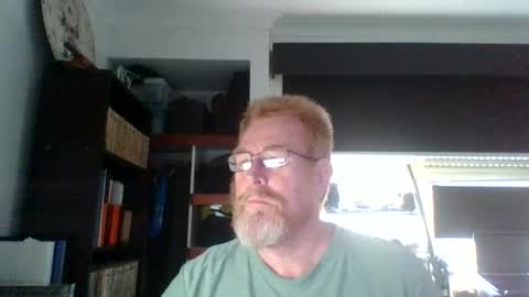 kiwi_boss61 online show from June 2, 6:36 am