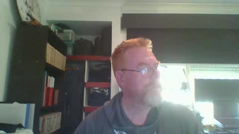 kiwi_boss61 online show from May 7, 3:39 am