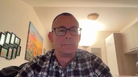 knusperhase1 online show from April 17, 7:49 pm