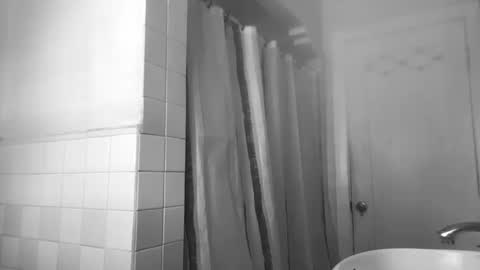 koma_kock_boi online show from October 15, 9:33 pm