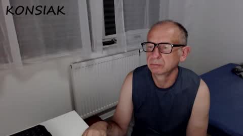 Komsiak online show from September 13, 9:38 pm