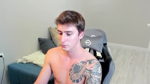 krishort online show from February 28, 7:35 pm