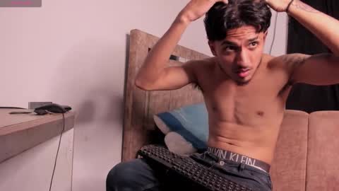 Kriss online show from March 6, 2:19 am