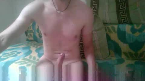 Snapshot of krissifitboy_xxx chatting on October 10, 9:03 am krissifitboy_xxx online show from October 10, 9:03 am