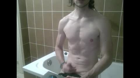 Snapshot of krissifitboy_xxx chatting on January 5, 4:27 pm krissifitboy_xxx online show from January 5, 4:27 pm