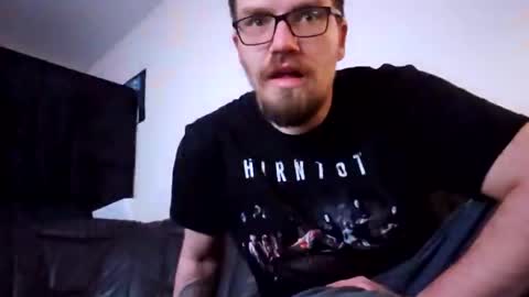 Tommy online show from February 3, 2:58 am